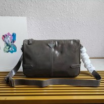 프라다 2VH187 남자가방