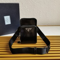 프라다 2ZH126 핸드폰가방 남녀공용가방