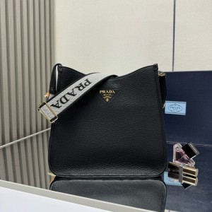 프라다 1BC073 라지 여자가방