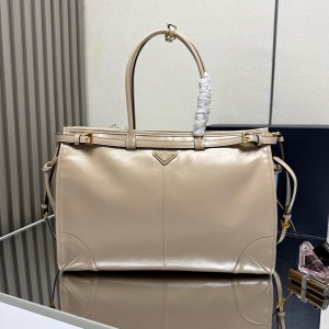 프라다 1BA439 라지 여자가방