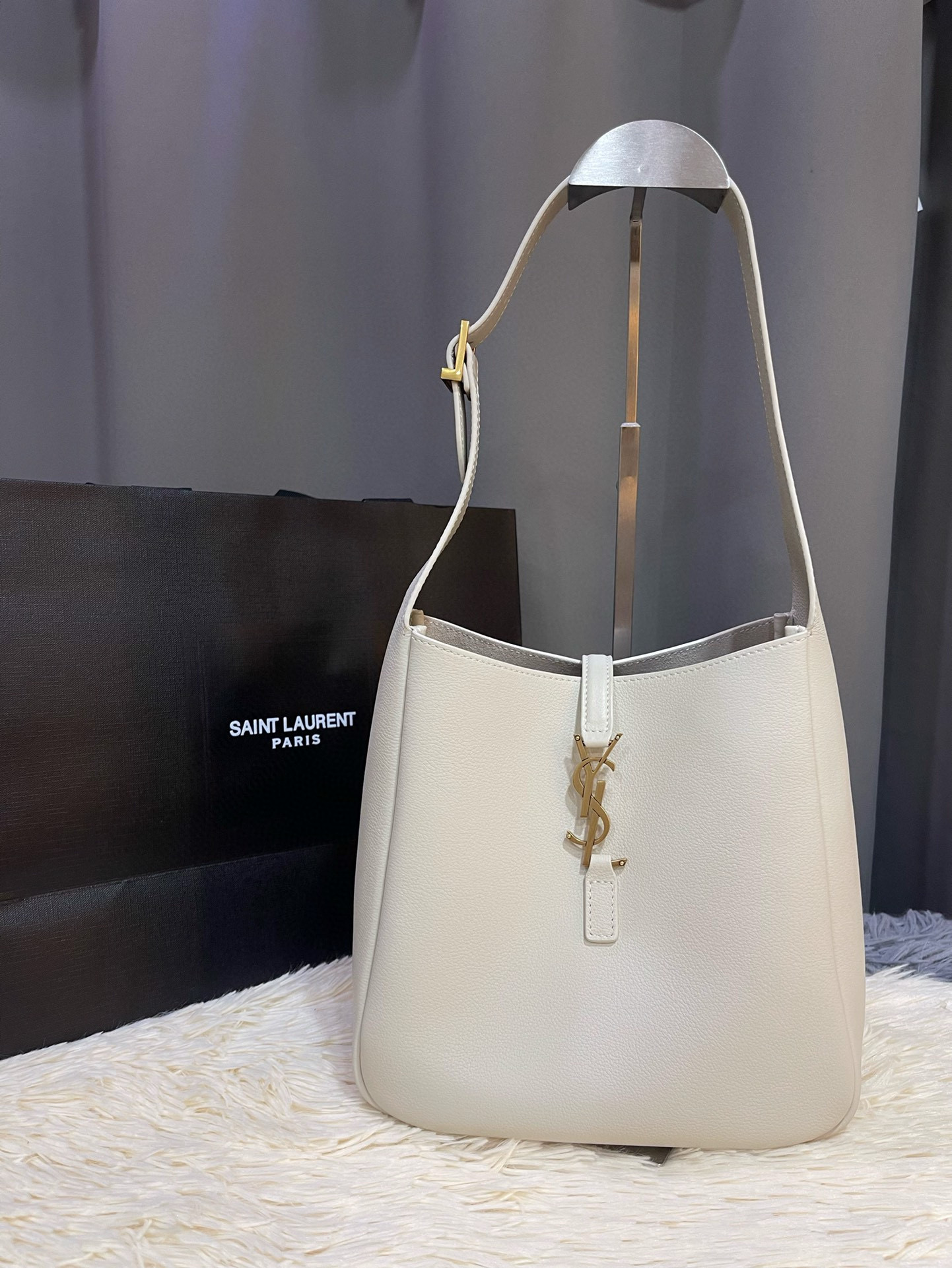 생로랑 713938 여자가방