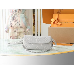 루이비통 M14225 여자가방