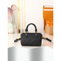 루이비통 M82450 여자가방