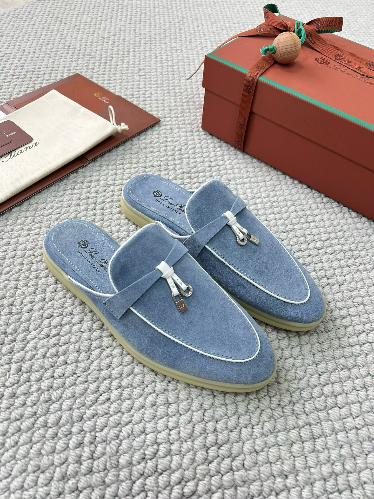 로로피아나 여자 슬리퍼 신발