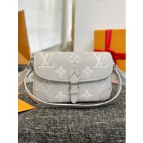 루이비통 M14214 여자가방
