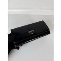 프라다 1MH132 여자 장지갑