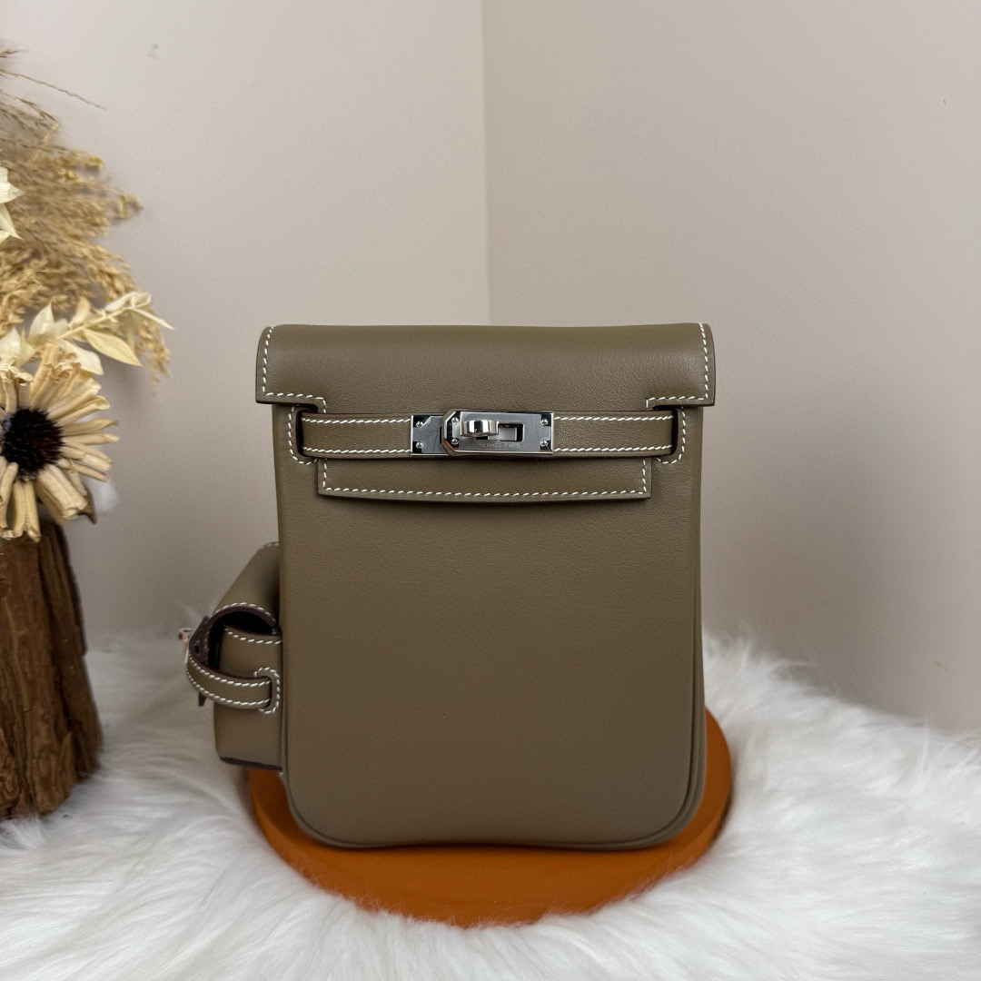 에르메스 켈리 점프 백팩