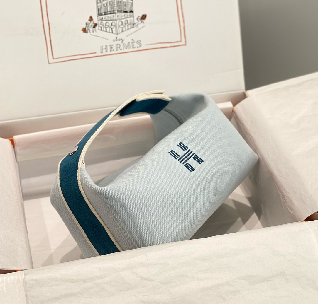 에르메스 브리드 어 브랙 파우치가방