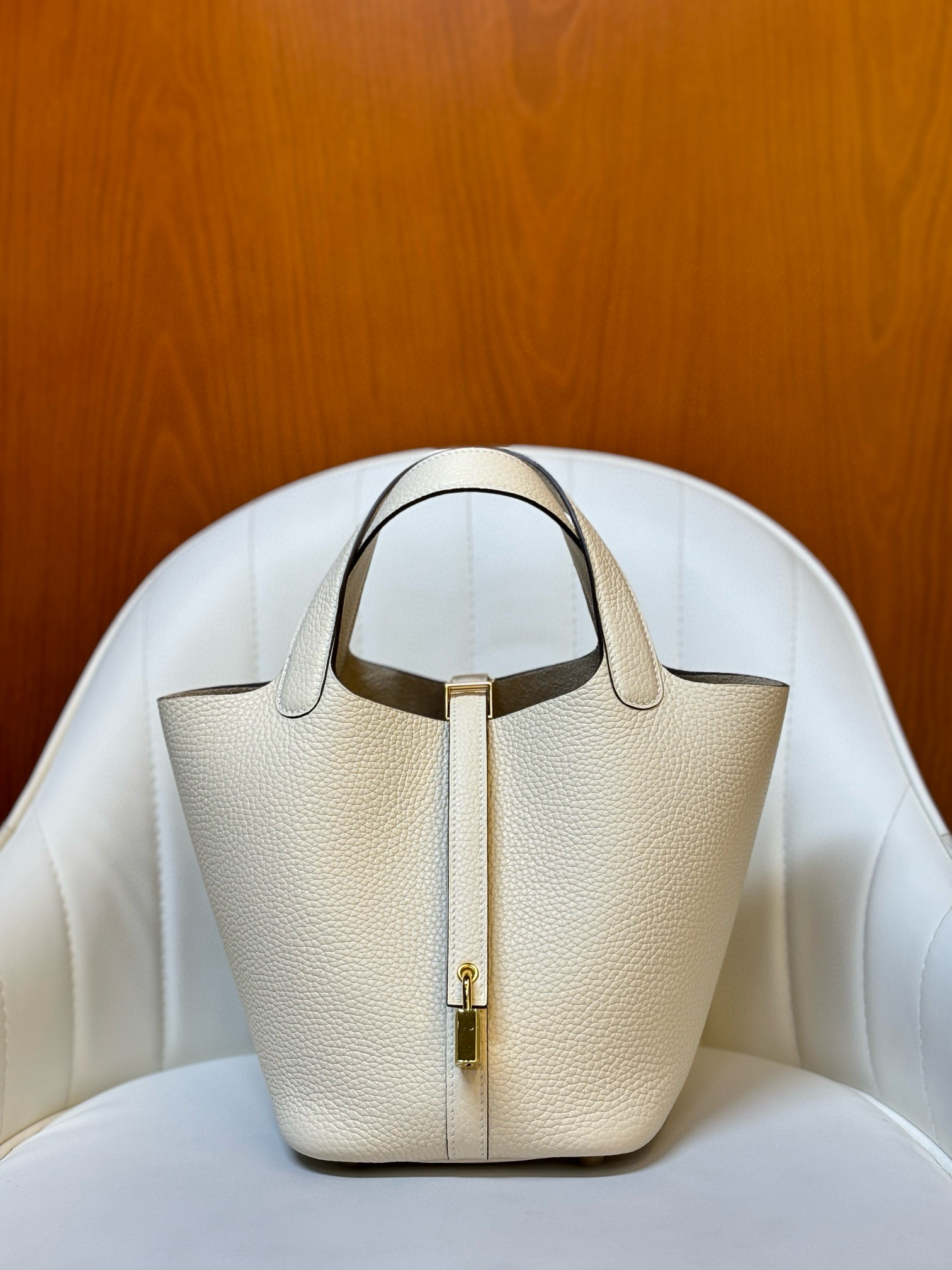 에르메스 피코탄 18 클레망스가죽 여자가방