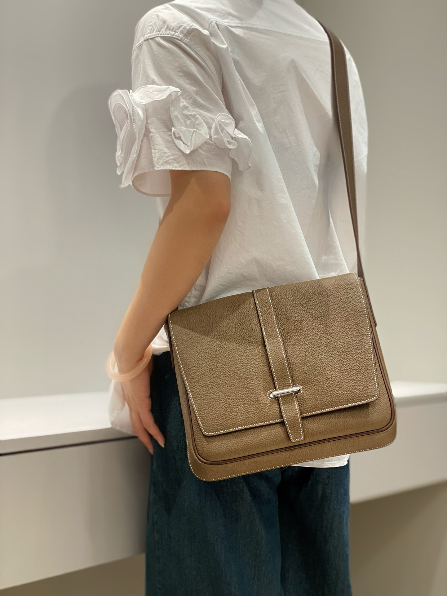 에르메스 스티브 라이트 주니어 메신저백