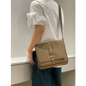 에르메스 스티브 라이트 주니어 메신저백