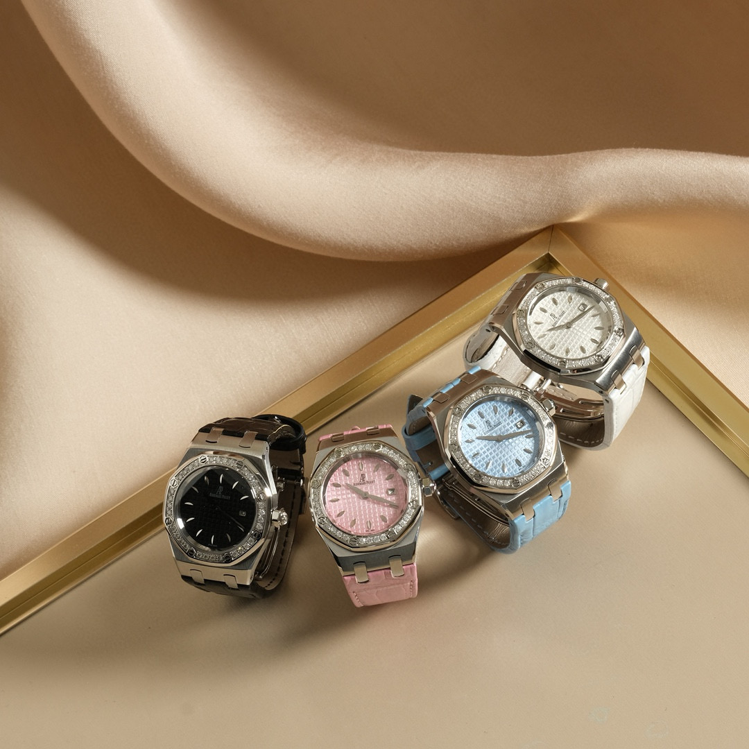 오데마피게 67601 미러급 여자시계