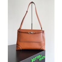 보테가베네타 807715 남자가방