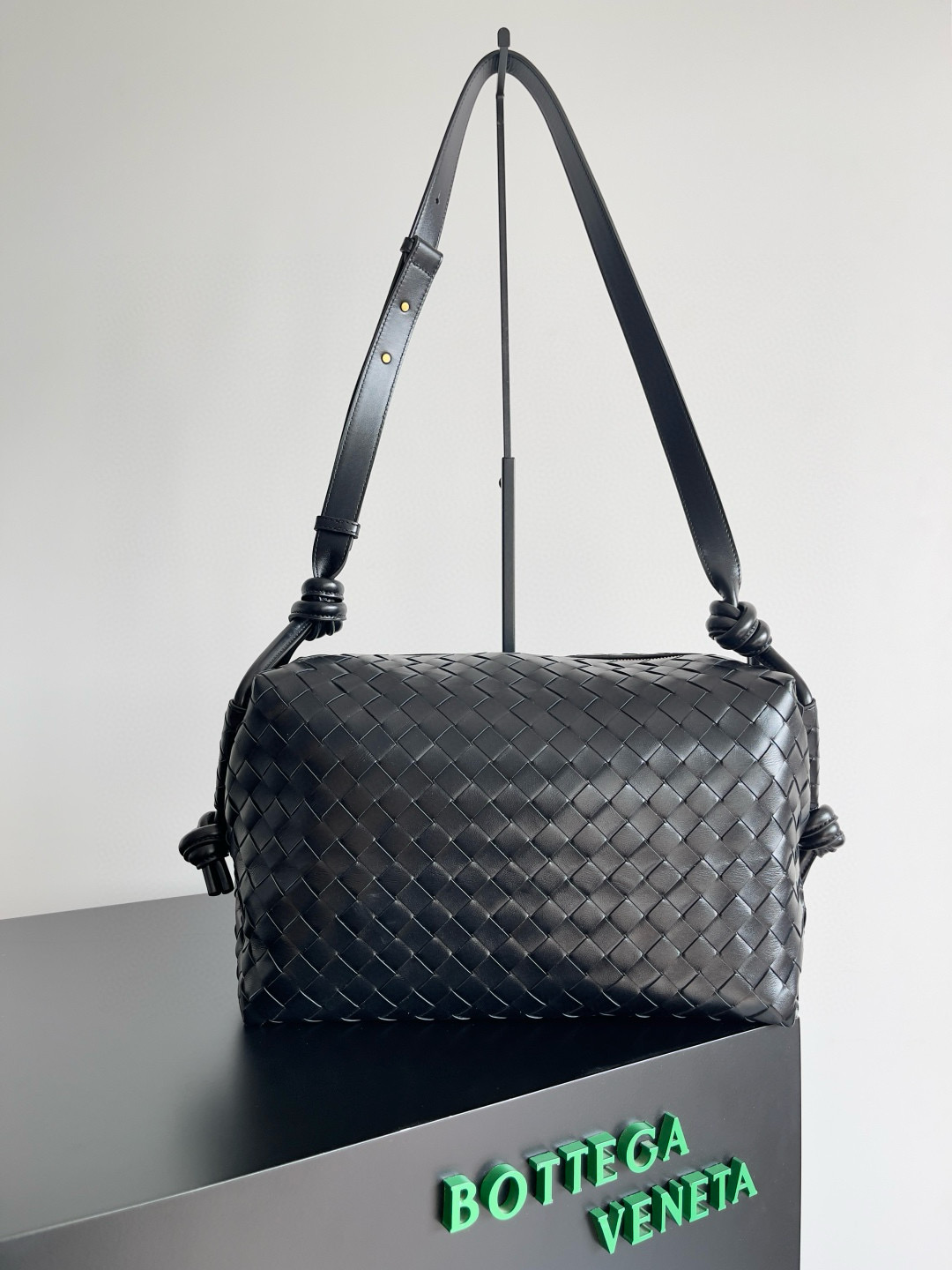 보테가베네타 796619 남자가방