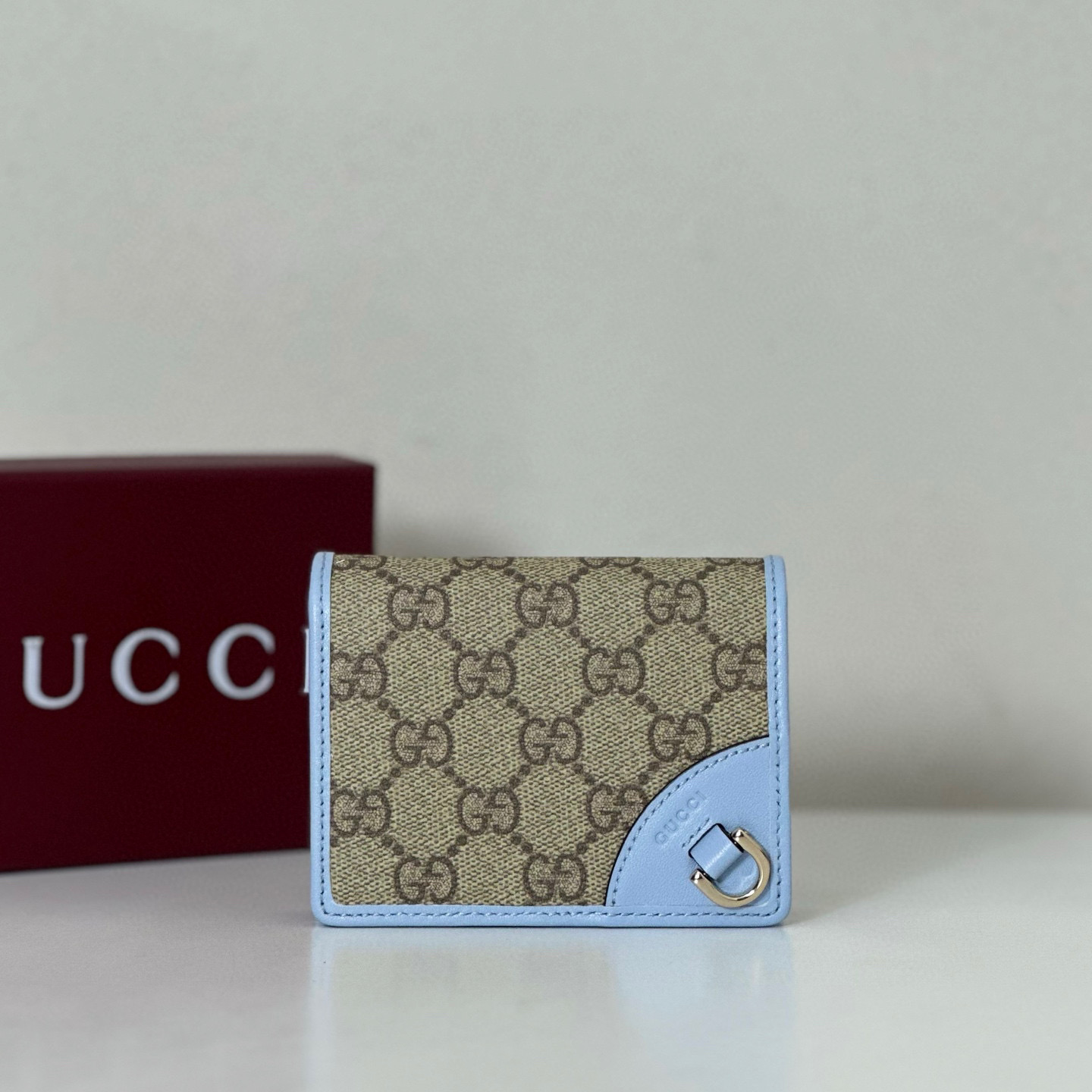 구찌 여자 반지갑 820692