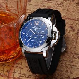 파네라이 A급 남자시계