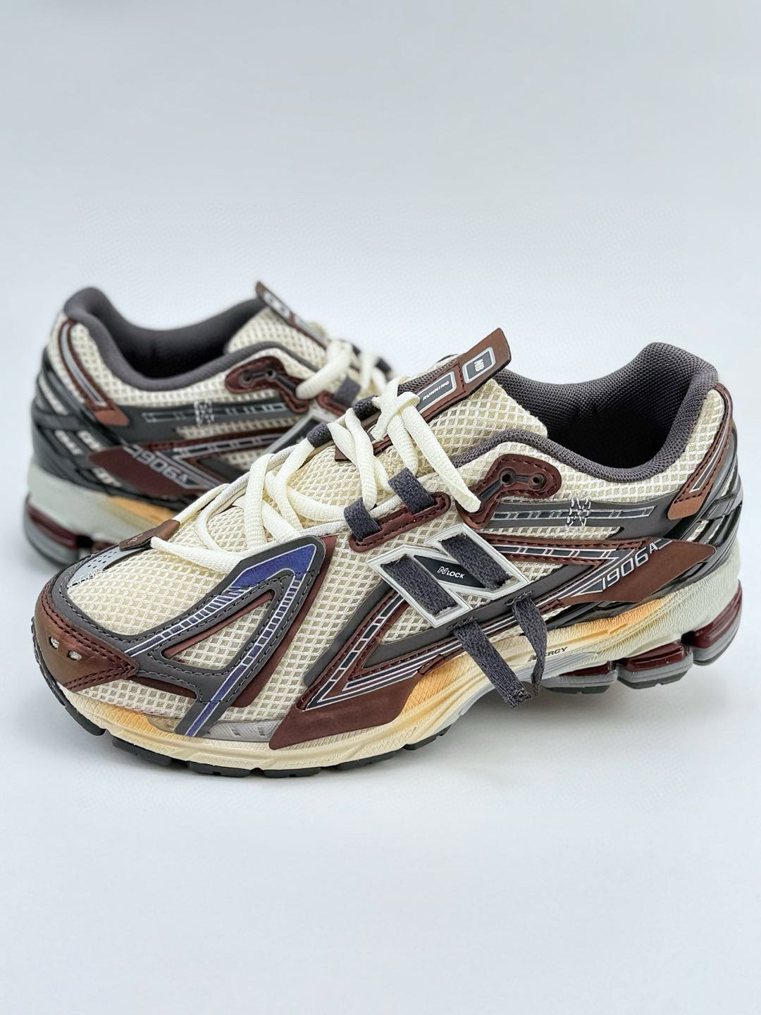 뉴발란스 1906 남녀공용 신발 운동화 스니커즈