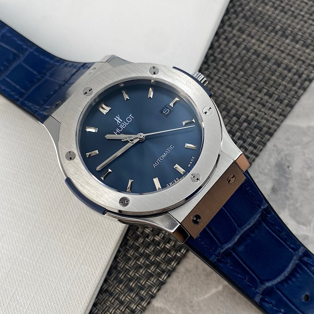 위블로 휴블로 미러급 남자시계