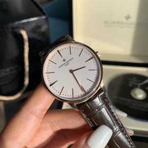 바쉐론 콘스탄틴 미러급 남자시계