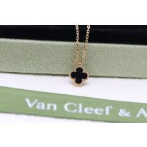 반클리프앤아펠 목걸이