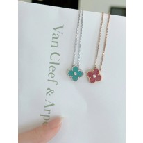 반클리프앤아펠 목걸이