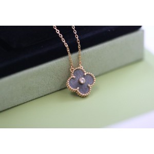 반클리프앤아펠 목걸이