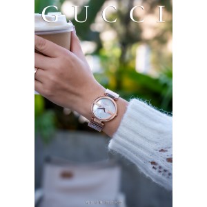 구찌 여자 시계