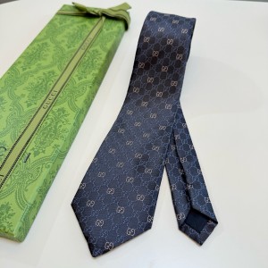 구찌 넥타이
