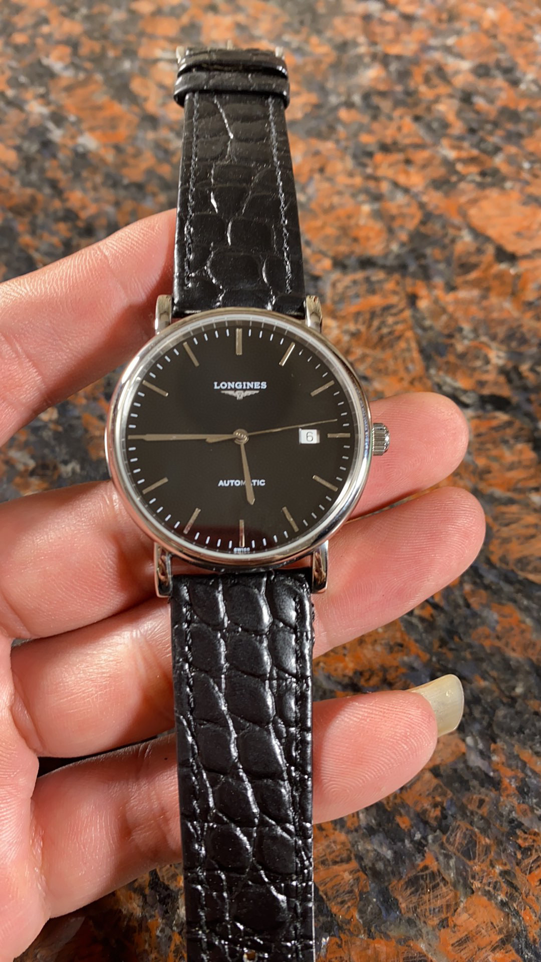 론진  A급 남자시계