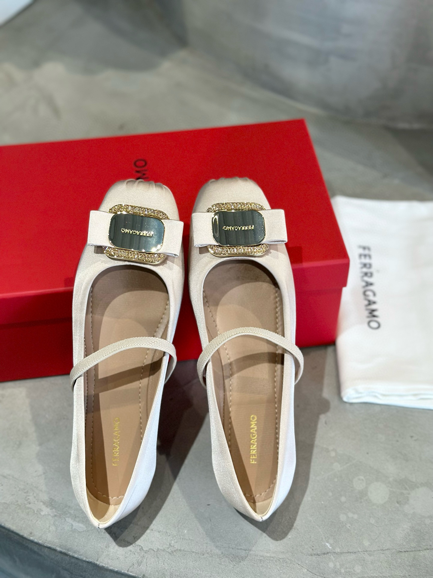 페라가모 4cm 여자 신발 구두