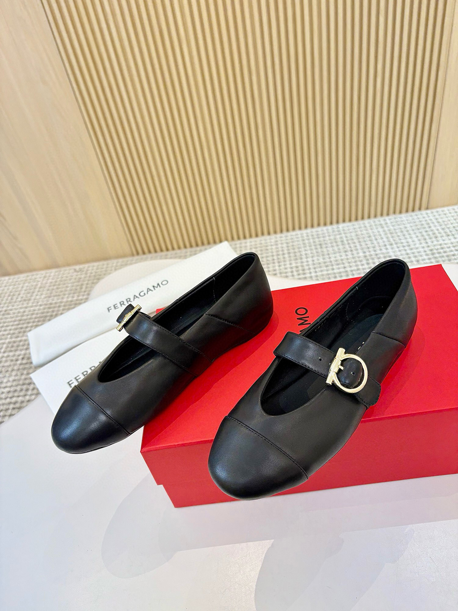 페라가모 1.5cm 여자 신발 구두