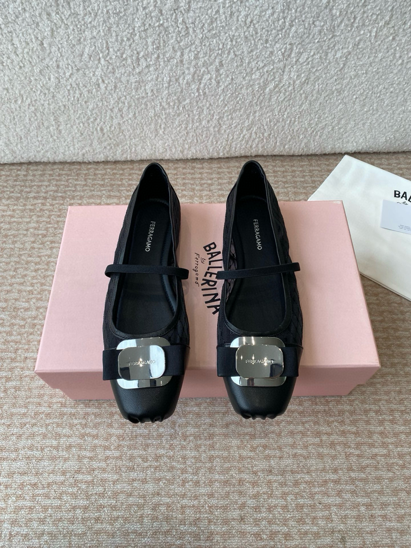 페라가모 여자 신발 구두