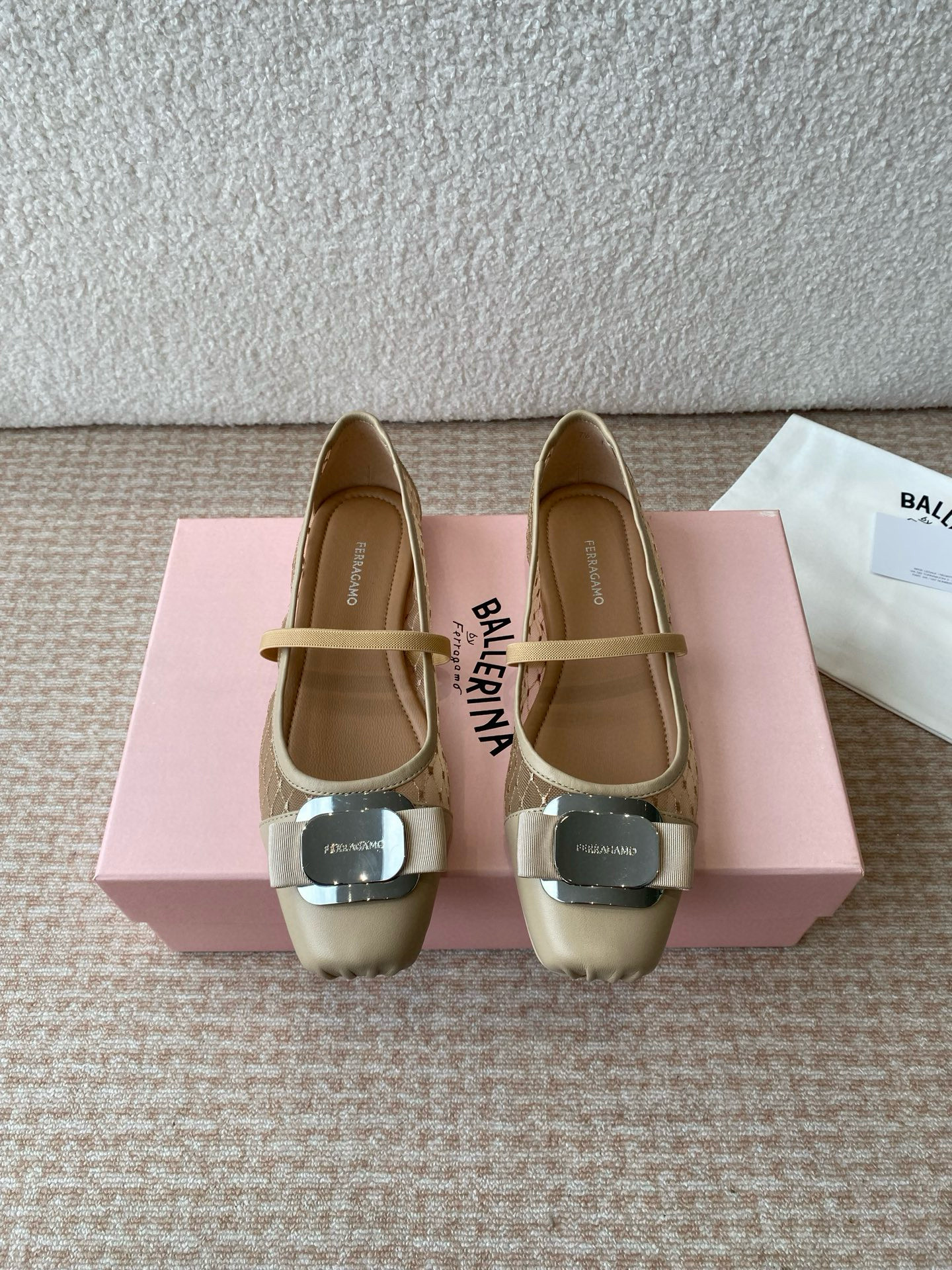 페라가모 여자 신발 구두