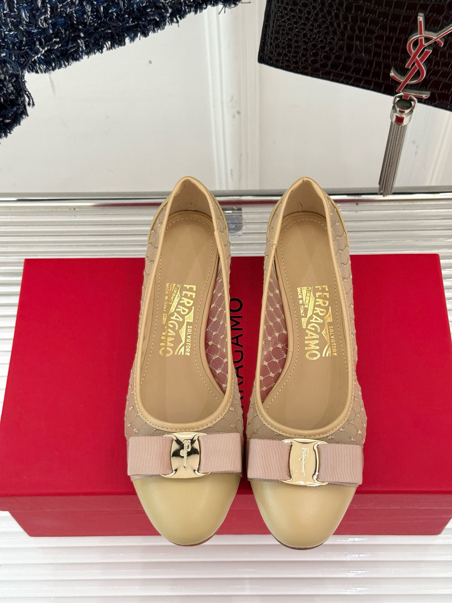 페라가모 여자 신발 구두