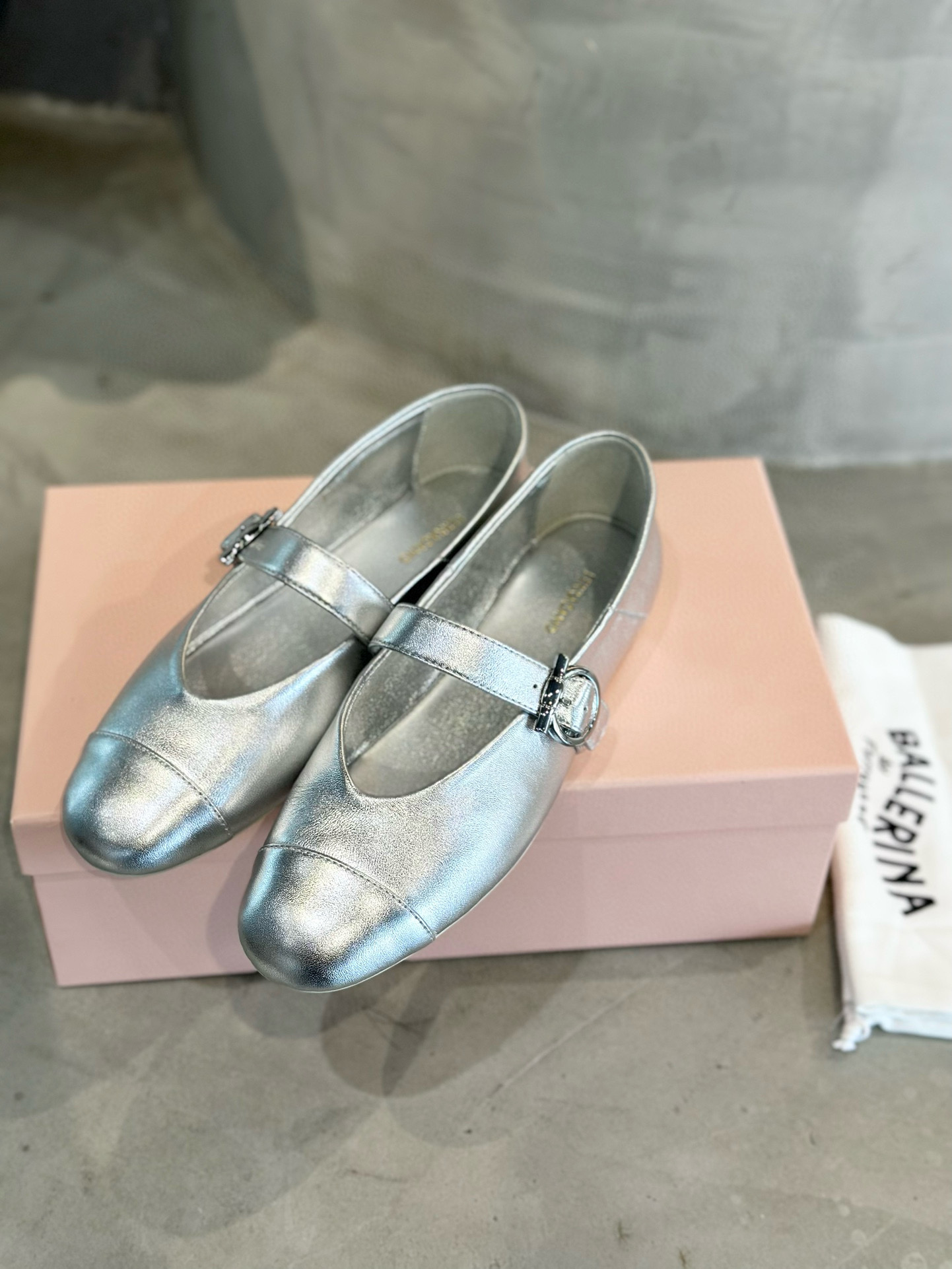 페라가모 여자 신발 구두