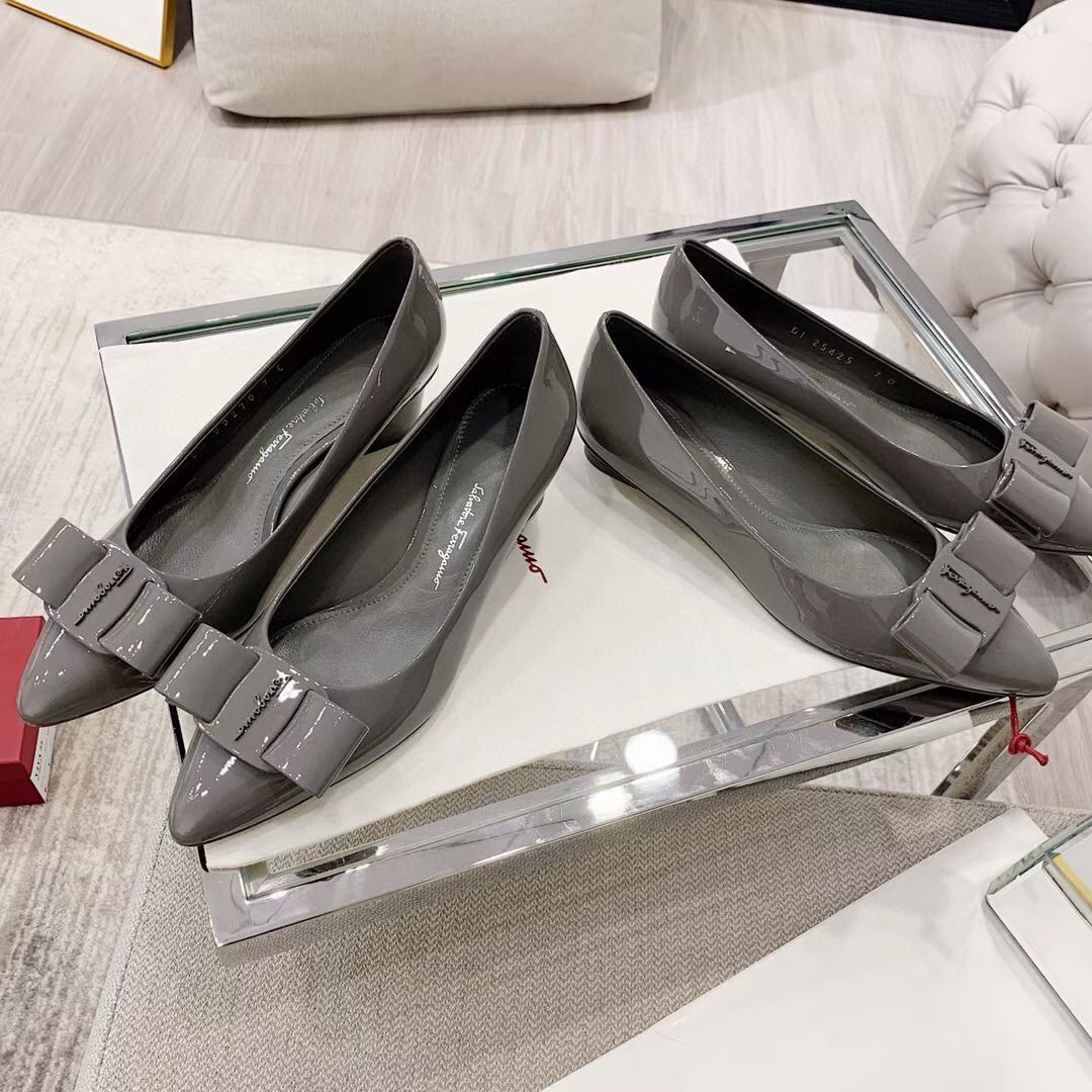 페라가모 여자 신발 구두