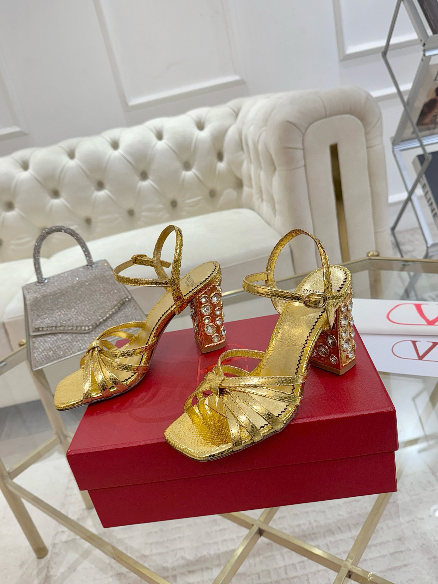 발렌티노 9cm 여자 샌들