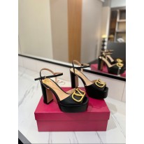 발렌티노 4cm 여자 샌들