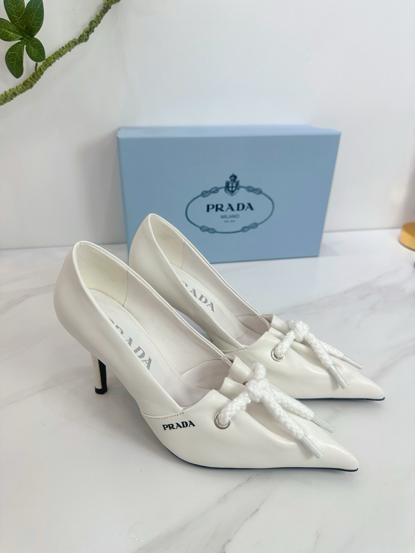 프라다 8.5cm 여자 신발 구두