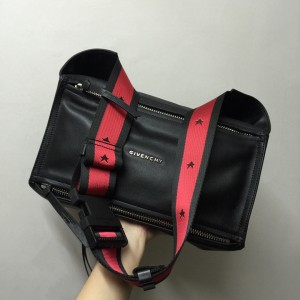 지방시 남자가방