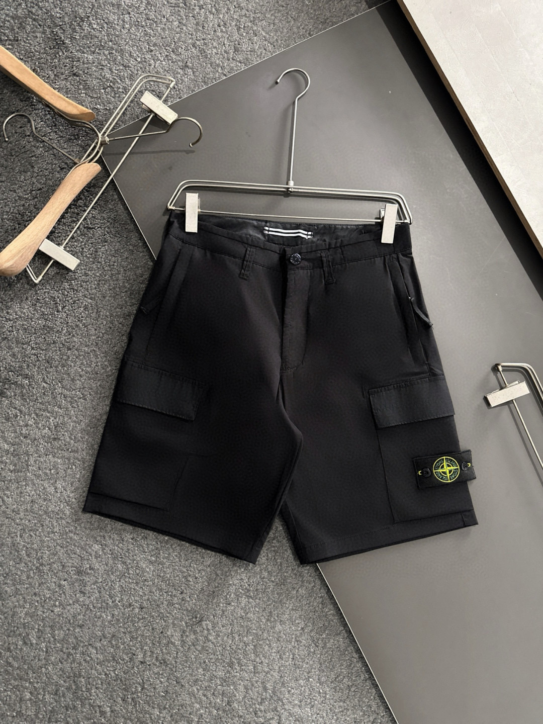 스톤아일랜드 반바지