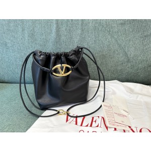 발렌티노 가라바니 토트백 여자가방 0501