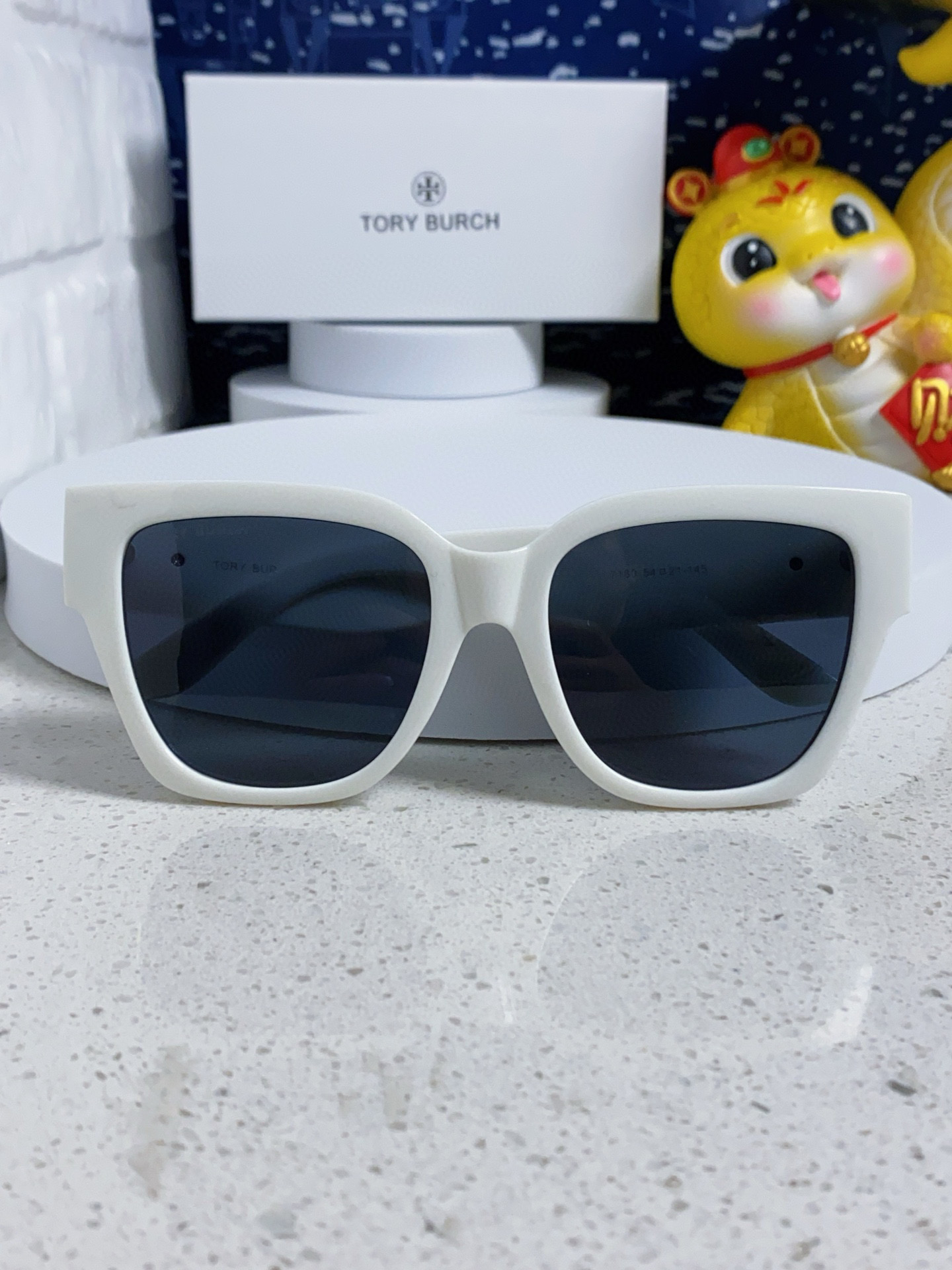 버버리 선글라스