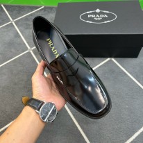 프라다 남자 구두