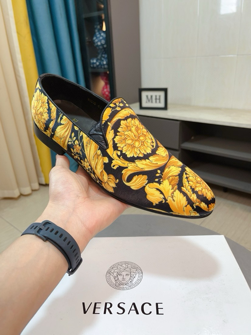 베르사체 남자 구두