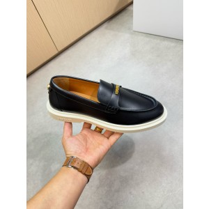 베르사체 남자 구두