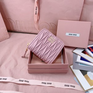 미우미우 5M0522 여자 카드지갑 머니클립