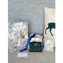 디올 S5173UBHZ_M928 여자 카드지갑 머니클립