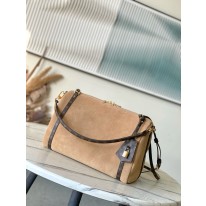 루이비통 M26358 여자가방