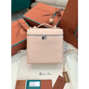 로로피아나 여자가방